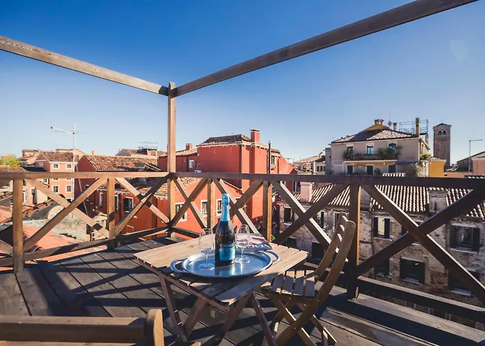 Residenza Lucrezia * البندقية