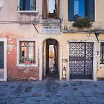 Residenza Lucrezia *